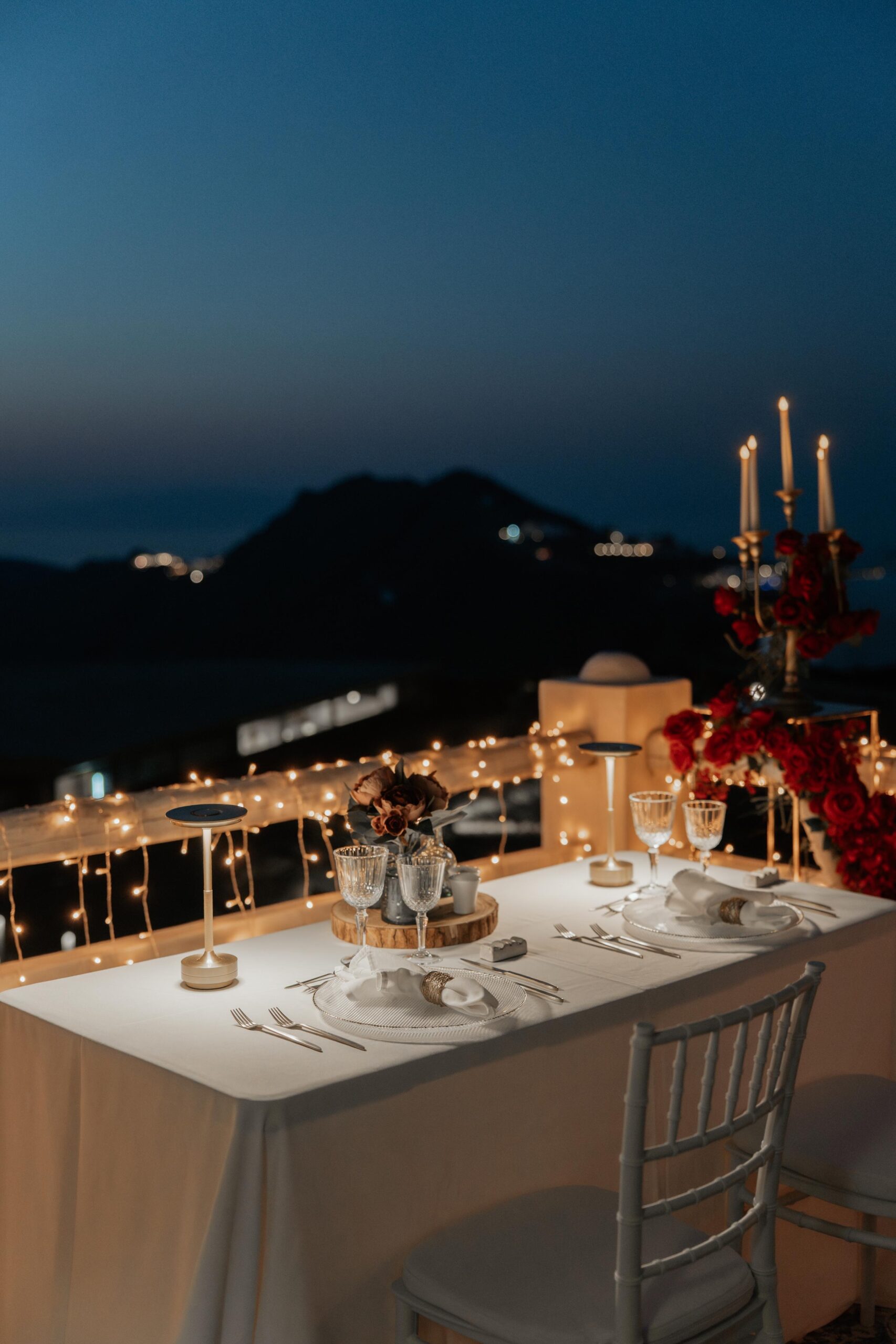 19santorini-love-tales-private-dinner-nikos-korakakis