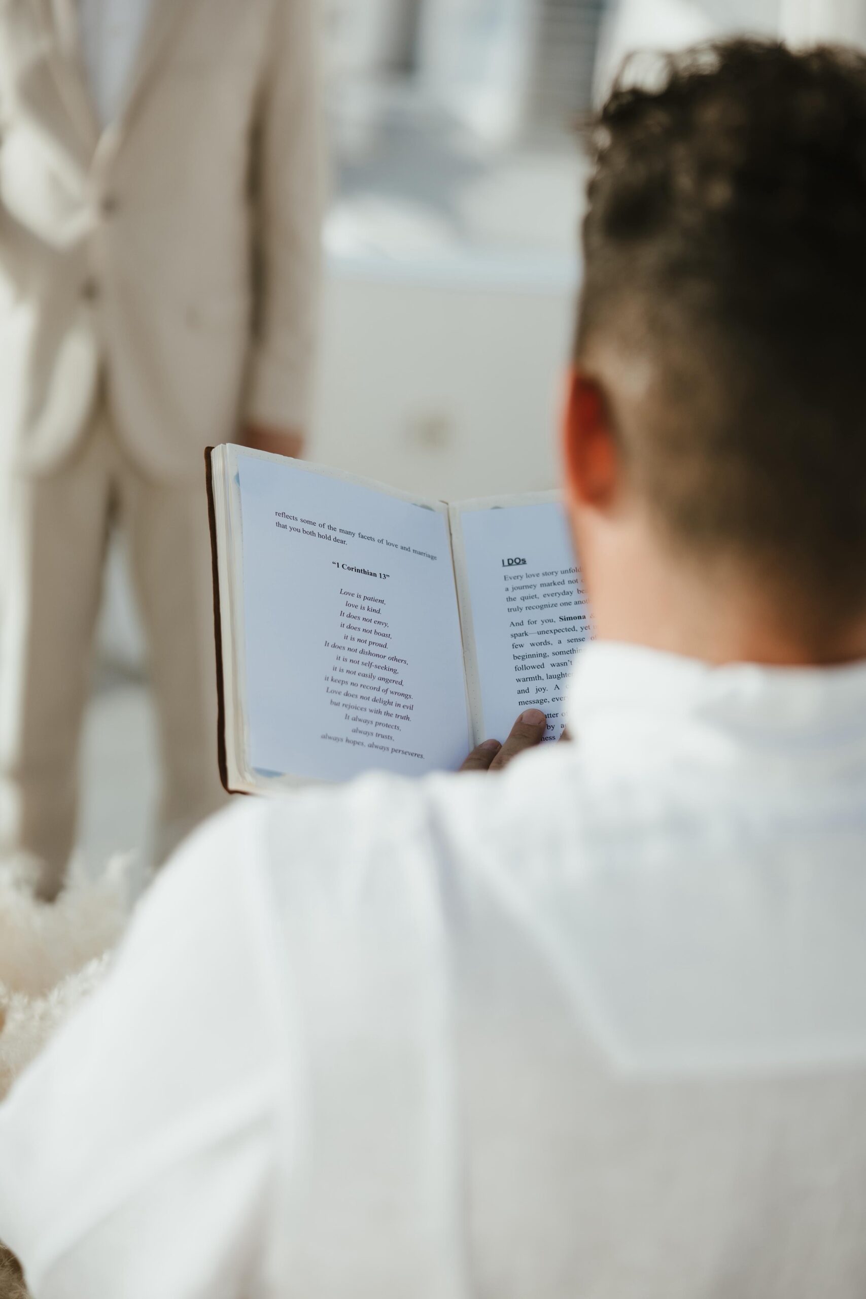 44santorini-love-tales-elopements-nikos-korakakis